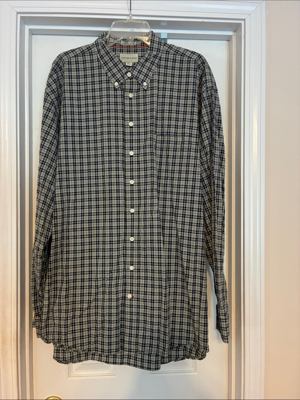Cutter‎ & Buck 2XT Button-Down Plaid Men’s Shirt in Navy and White